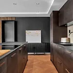 Luxury Downtown With Private Jacuzzi * 트롬쇠