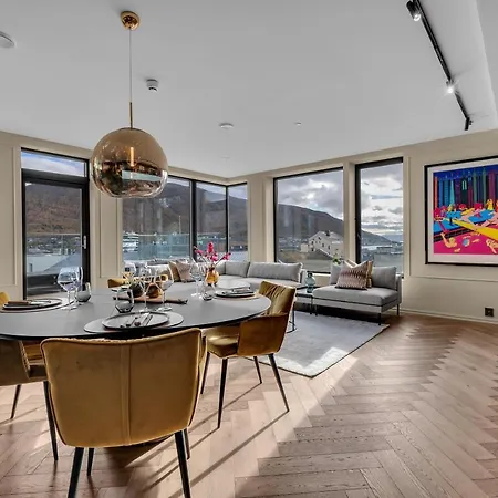 Penthouse In Downtown New *