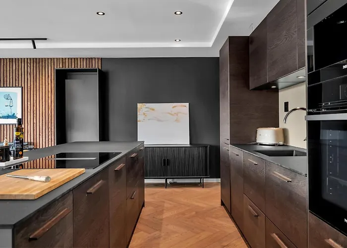 Luxury Downtown With Private Jacuzzi * Tromsø
